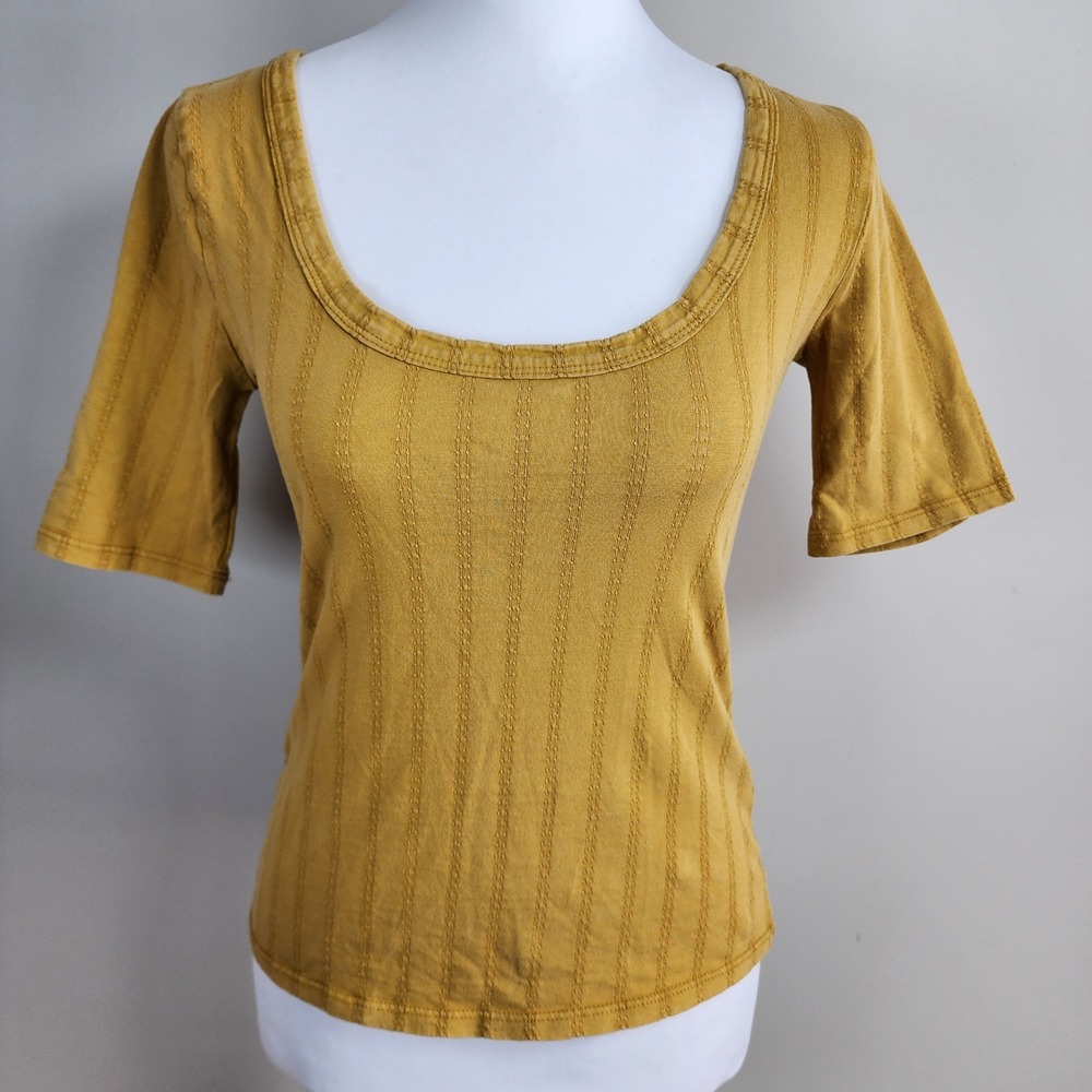 Pilcro Pointelle Knit Top Womens XS Yellow Short Sleeve Scoop Neck Ribbed